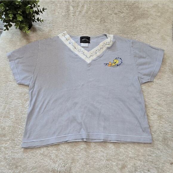 Looney Tunes Vintage Cropped Shirt with Tweety Bird, Size Large - Picture 1 of 5